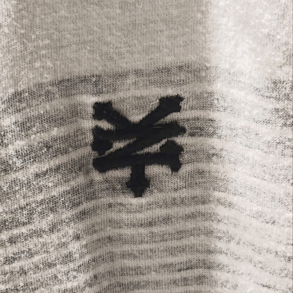 🌸 3/$25 🌸 Zoo York Tshirt Size M - Picture 2 of 4